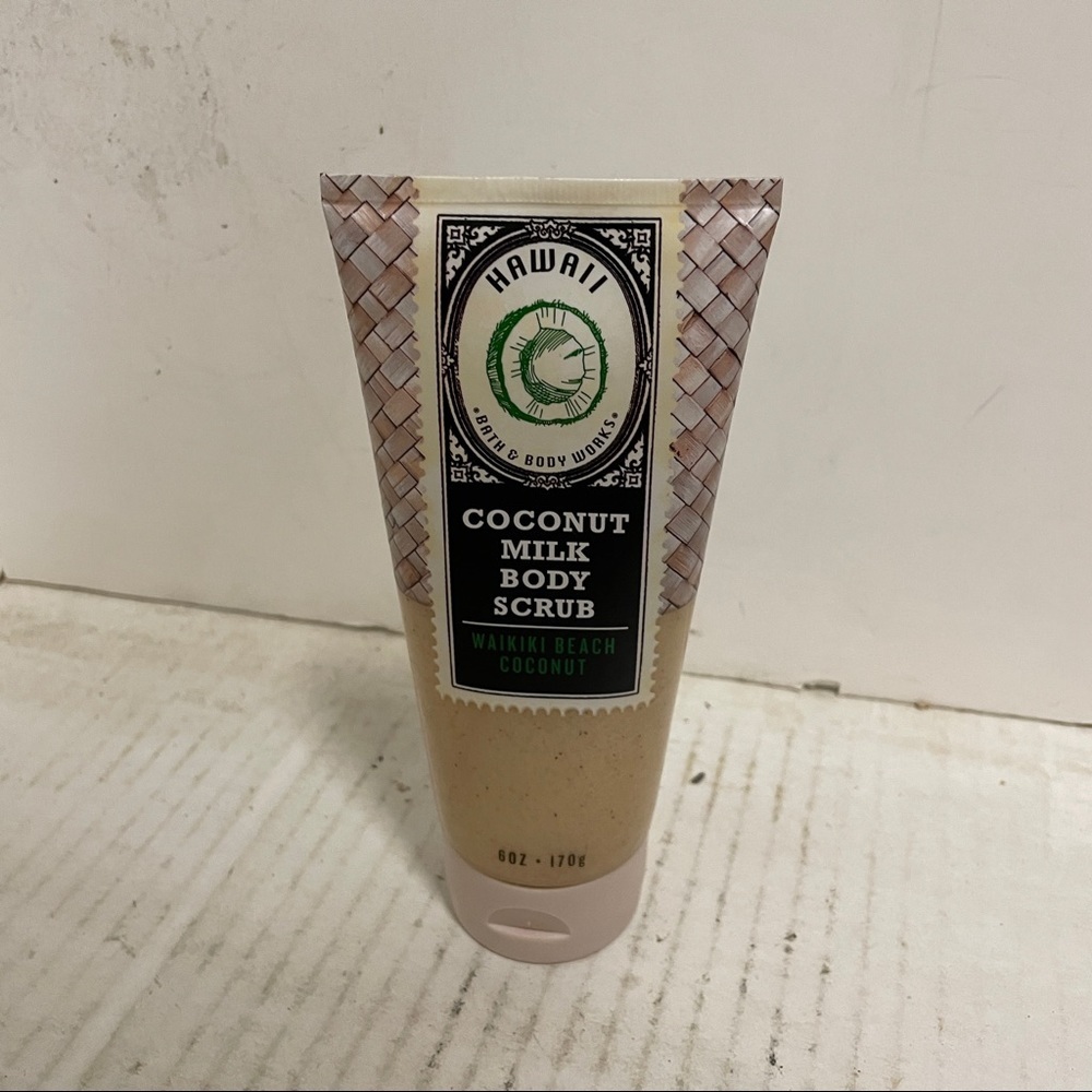 Bath Body Works Hawaii Coconut Milk Body Scrub HTF